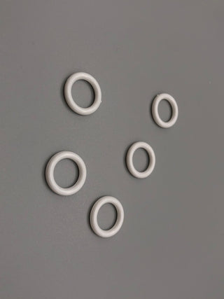 Roman Blinds White Plastic Ring - ID 9mm - Pack of 10,000 - www.mydecorstore.co.uk