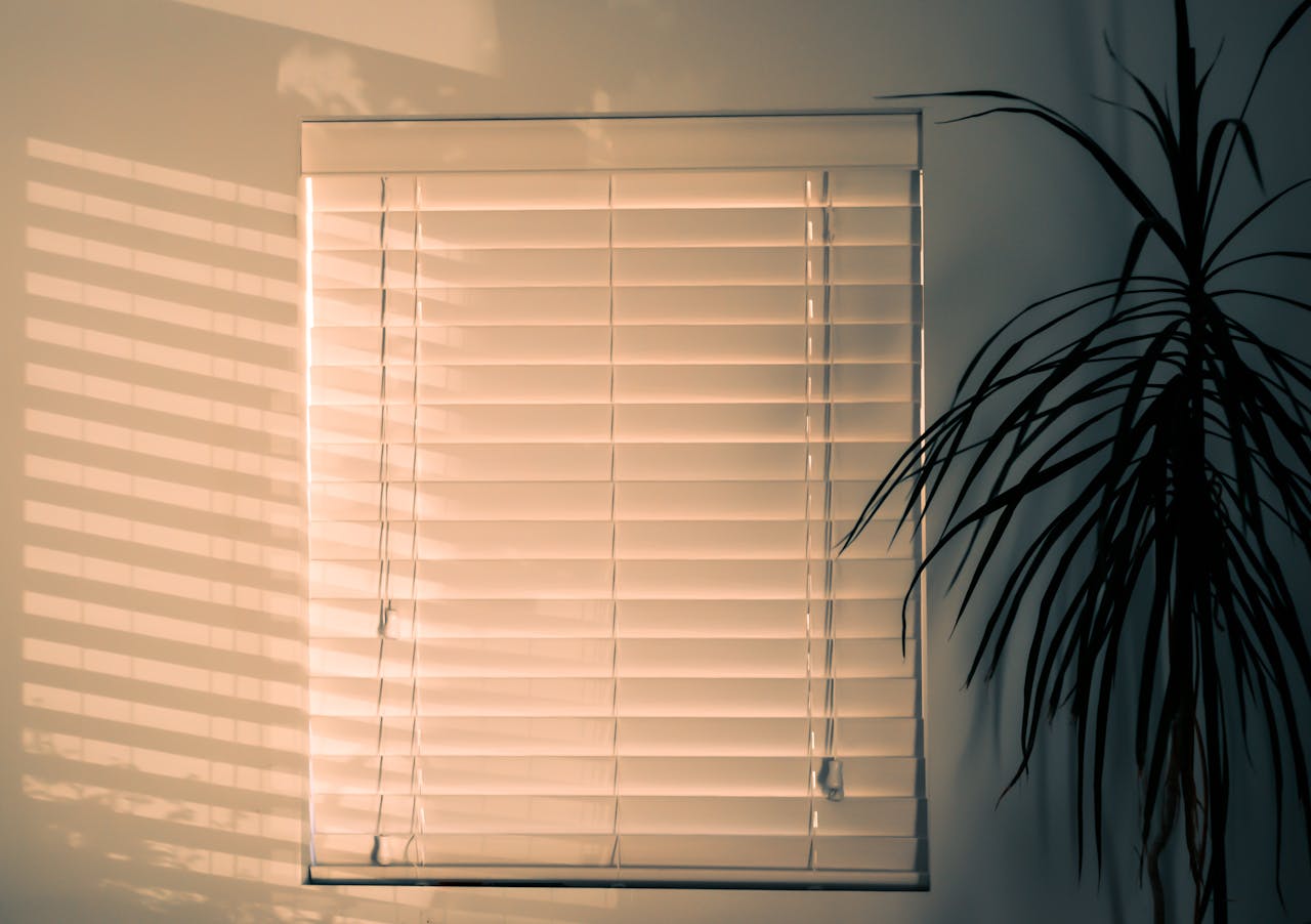 How to Measure for Blinds and Shades at Home and the Office?