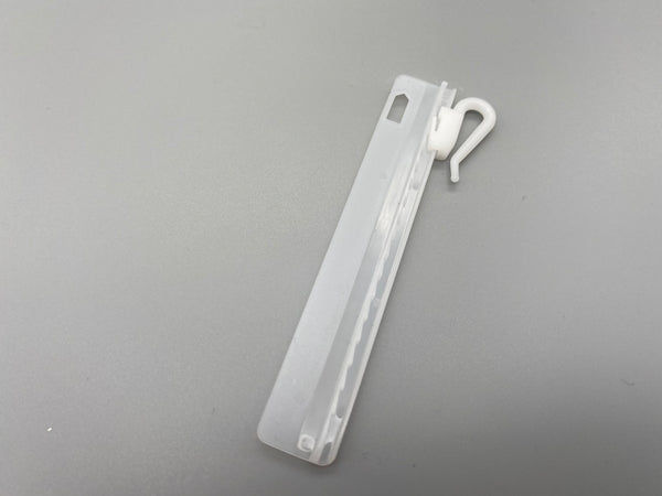 Adjustable Curtain Plastic Hook - Different Types & Sizes - Pack of 500 - www.mydecorstore.co.uk